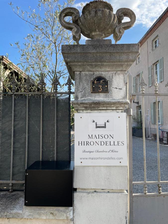 Maison Hirondelles Hotes Mezieres-sur-Issoire Экстерьер фото