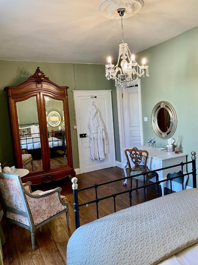 Maison Hirondelles Hotes Mezieres-sur-Issoire Экстерьер фото