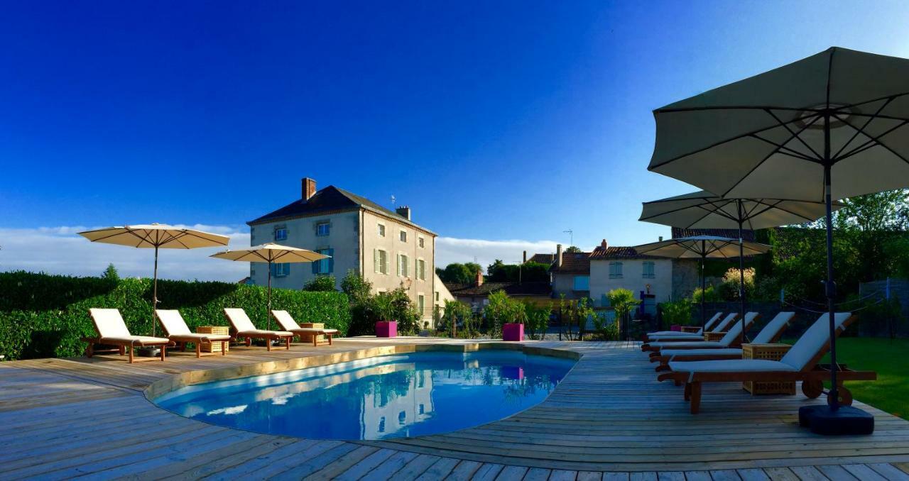 Maison Hirondelles Hotes Mezieres-sur-Issoire Экстерьер фото