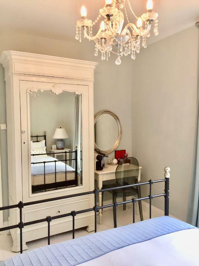 Maison Hirondelles Hotes Mezieres-sur-Issoire Экстерьер фото